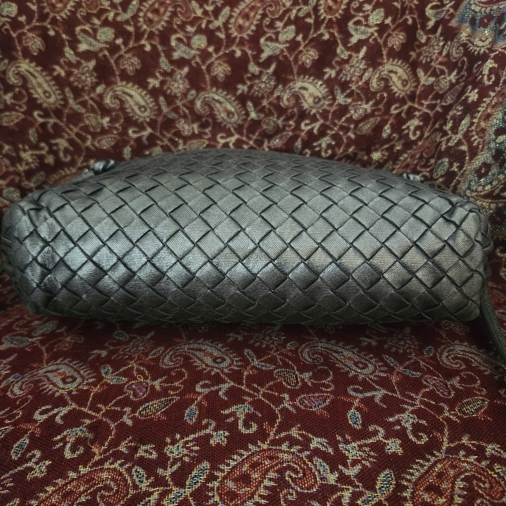Bottega Veneta Nodini Gunmetal Silver Crossbody W/COA - Picture 15 of 16